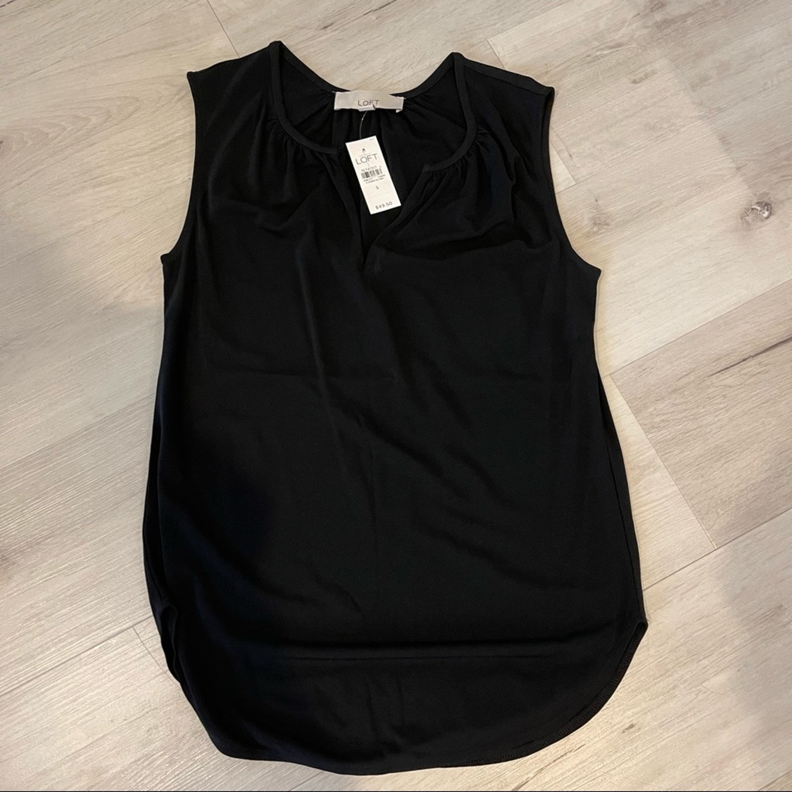Loft Nwt Black Sleeveless Top Versatile And Comfy.